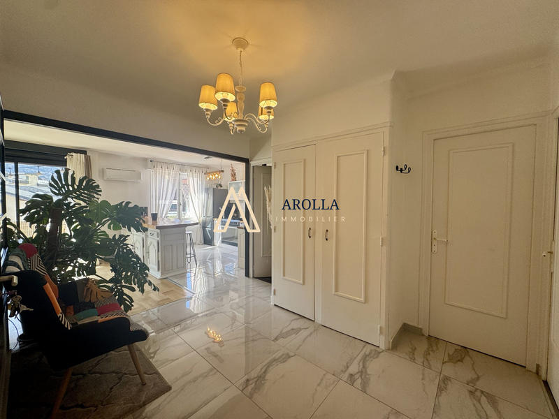 Appartement - 84 m² - 4 pièces