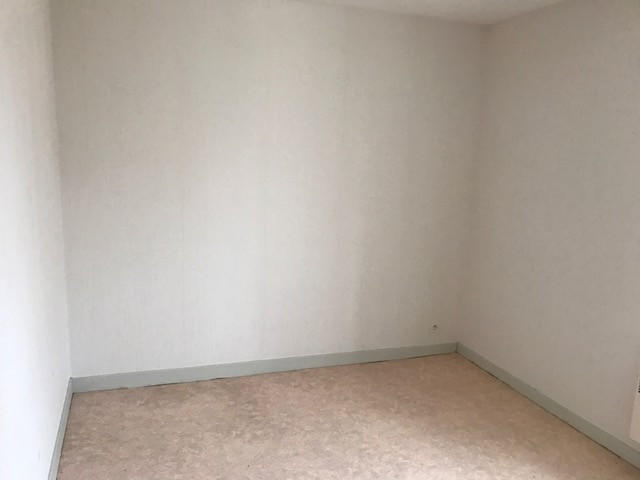 Appartement - 95 m² - 5 pièces