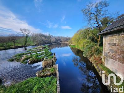 Maison - 409 m² - 18 pièces