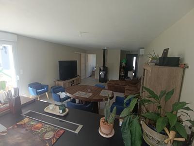 Pavillon - 100 m² - 5 pièces