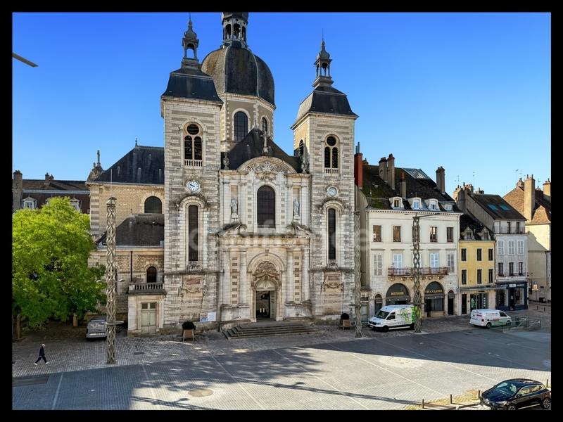 Immeuble - 321 m² - 14 pièces