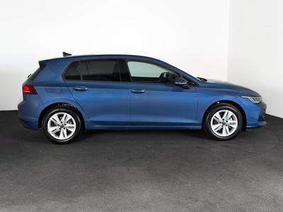 Volkswagen Golf 8 Life Evo2 1.5 Tsi 150ch Phase 2 Digital Cockpit Camera Full Led Carplay Regul Acc