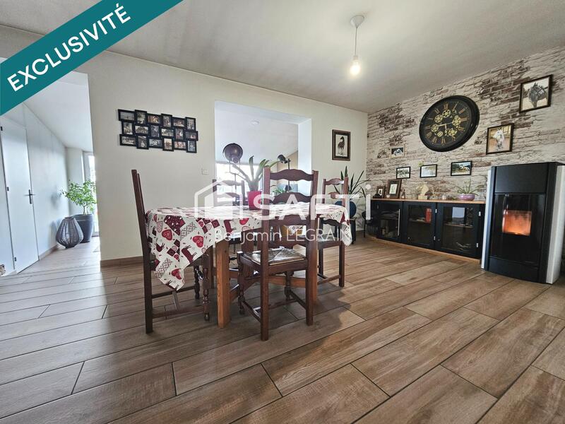 Maison - 95 m² - 6 pièces