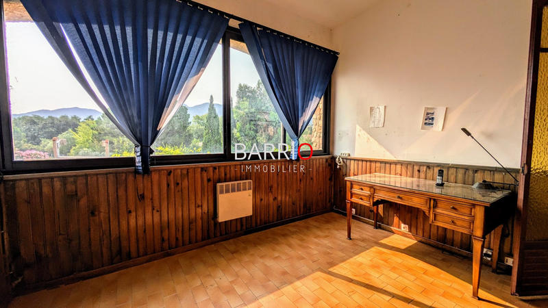 Villa - 180 m² - 7 pièces