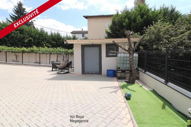 Maison - 137 m² - 6 pièces