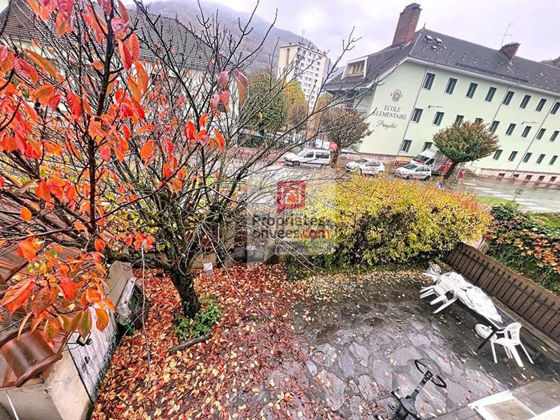 Maison - 200 m² - 13 pièces