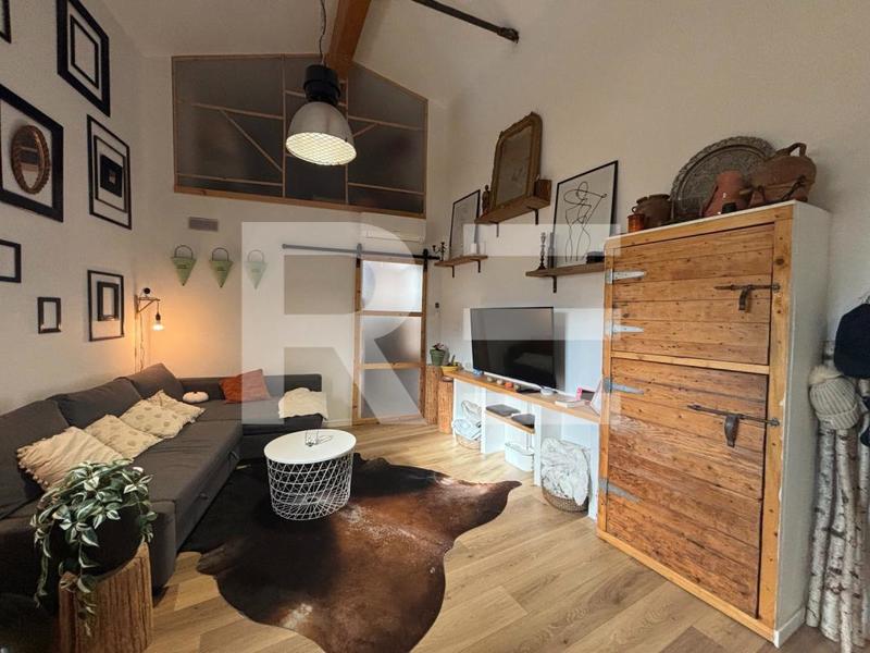 Duplex - 90 m² - 4 pièces