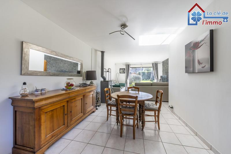 Maison - 109 m² - 5 pièces