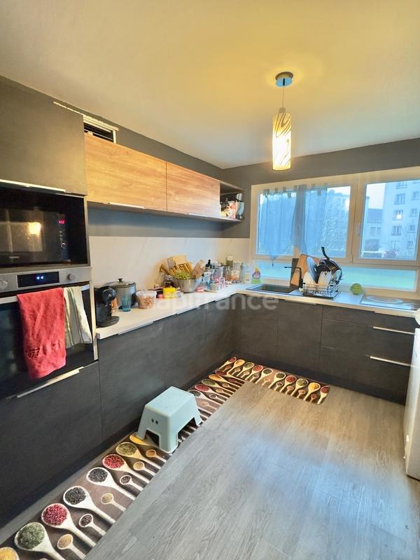 Appartement - 103 m² - 5 pièces