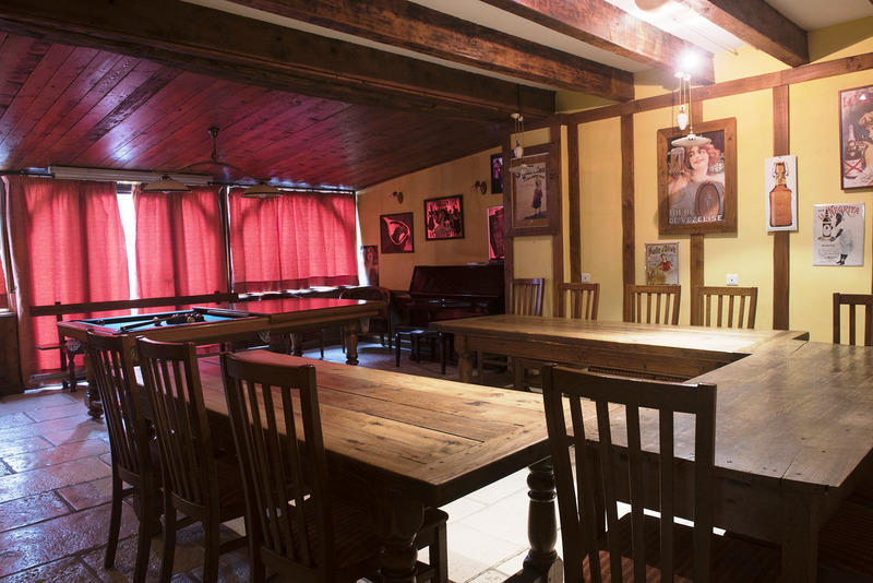 Immeuble - 1 485 m² - 28 pièces