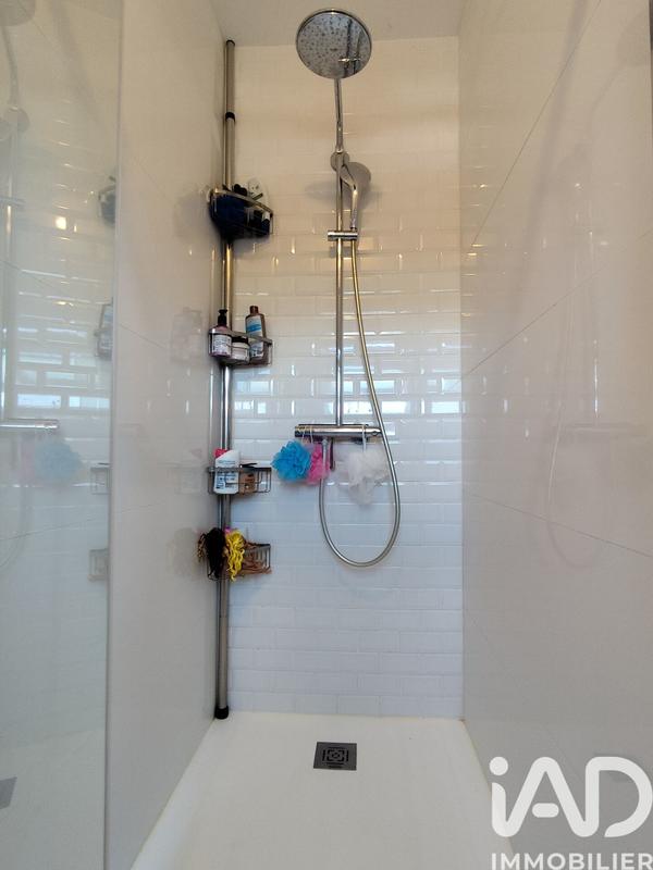 Maison - 94 m² - 4 pièces