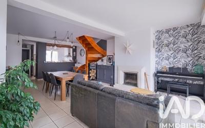 Maison - 158 m² - 6 pièces