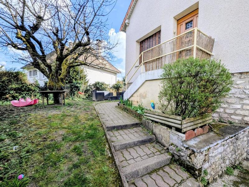 Maison - 132 m² - 7 pièces