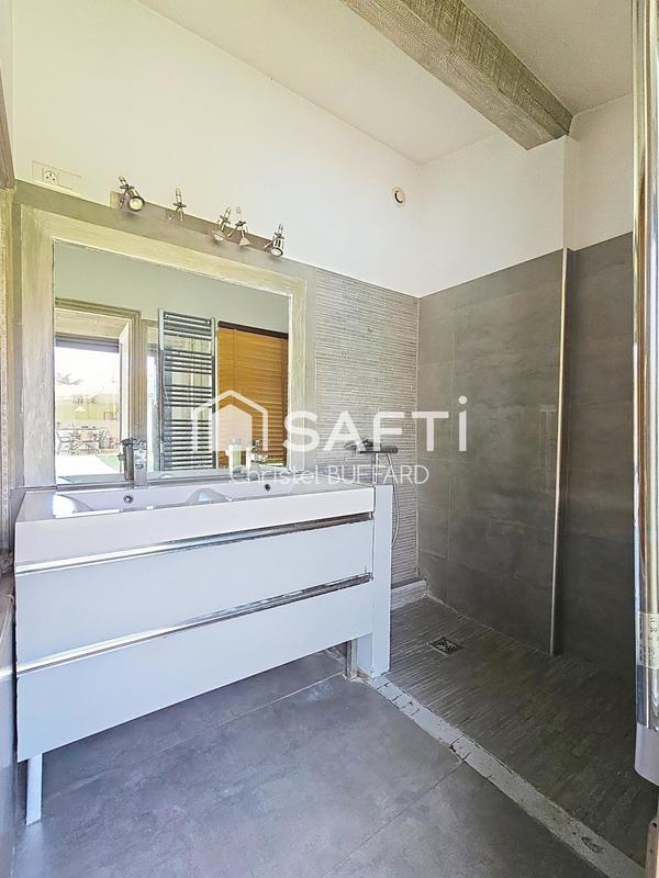 Maison - 110 m² - 5 pièces