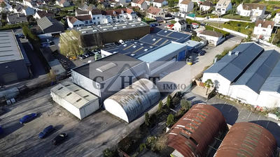 Entrepôt - 1 850 m²