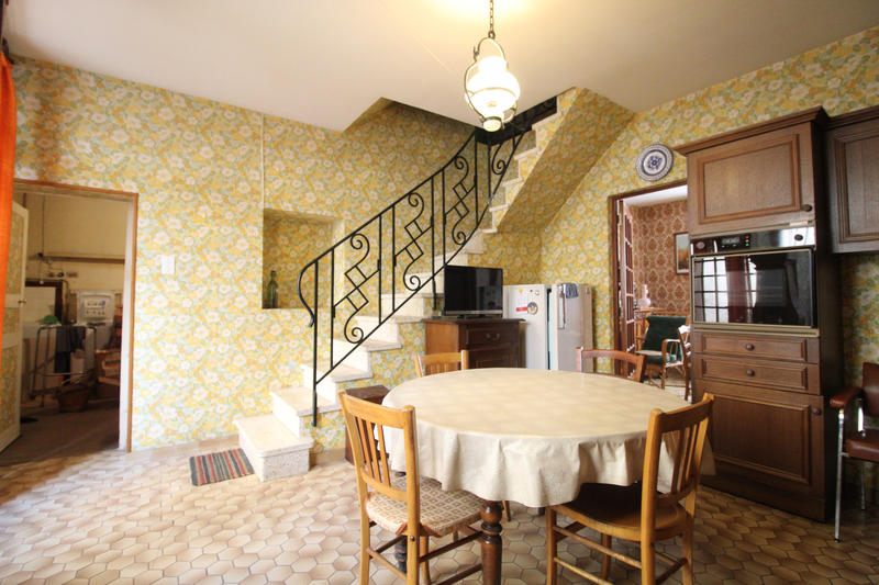 Maison de village - 105 m² - 7 pièces