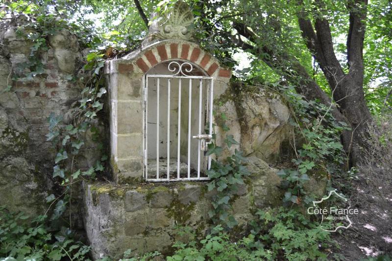 Château - 750 m² - 16 pièces