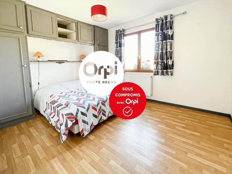 Maison - 95 m² - 4 pièces