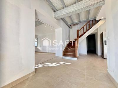 Maison - 130 m² - 7 pièces