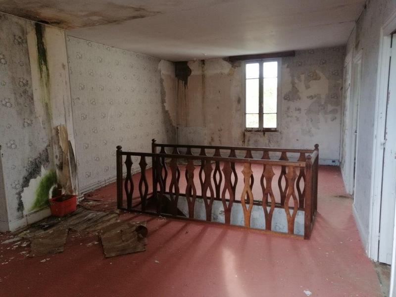 Maison de village - 300 m² - 10 pièces