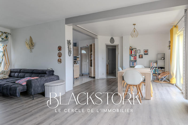 Maison - 145 m² - 6 pièces