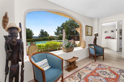 Maison - 294 m² - 5 pièces