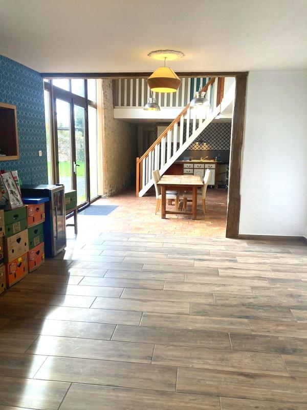 Maison - 138 m² - 5 pièces