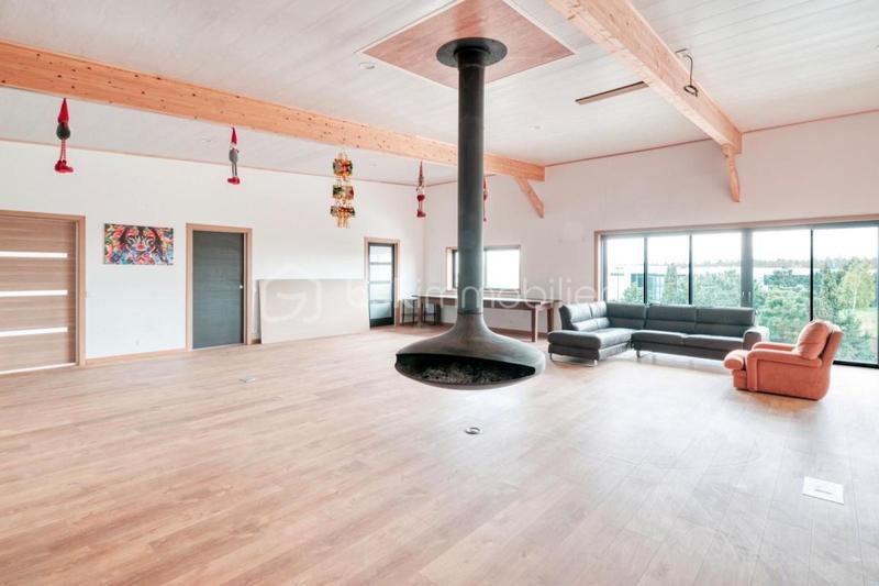 Bureau - 820 m² - 12 pièces