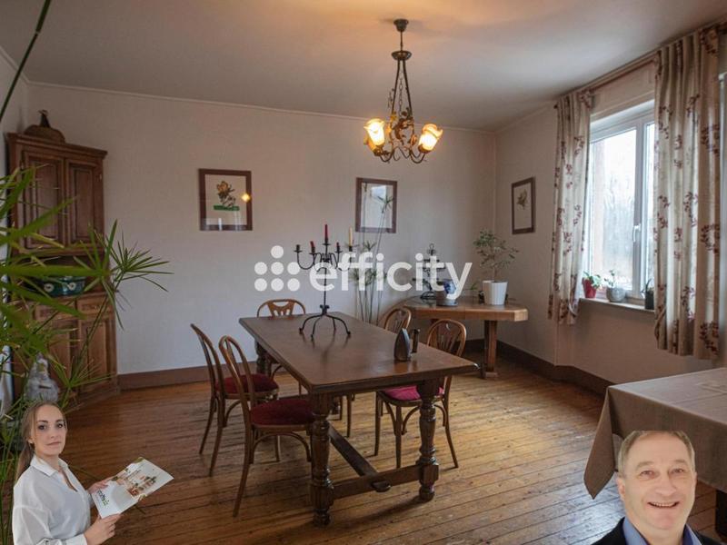 Maison - 337 m² - 12 pièces