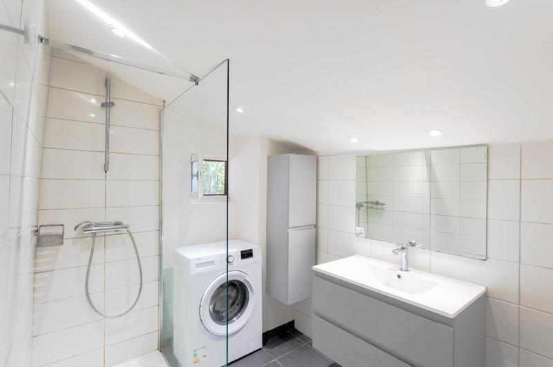 Propriété - 374 m² - 15 pièces