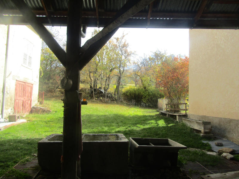 Maison - 450 m² - 5 pièces