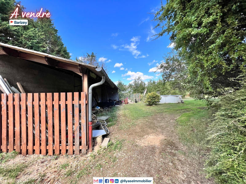 Maison - 289 m² - 10 pièces