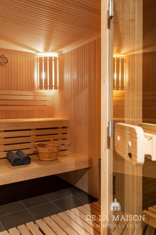 Maison - 176 m² - 8 pièces