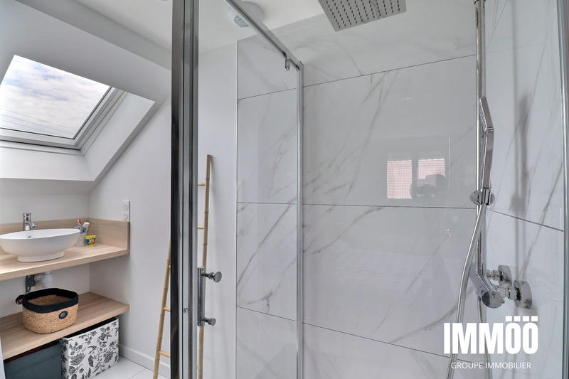 Maison - 115 m² - 4 pièces