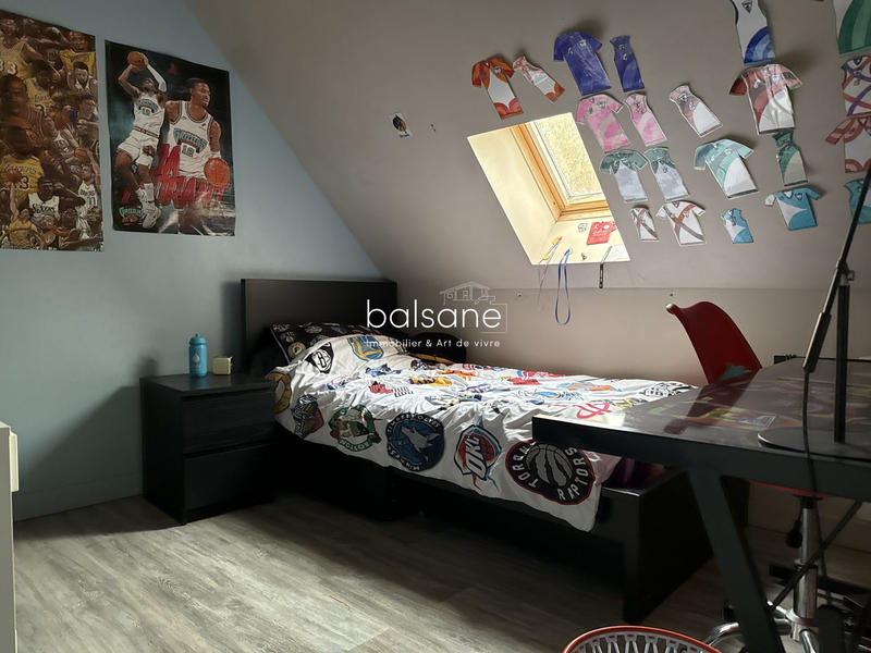 Maison - 103 m² - 5 pièces