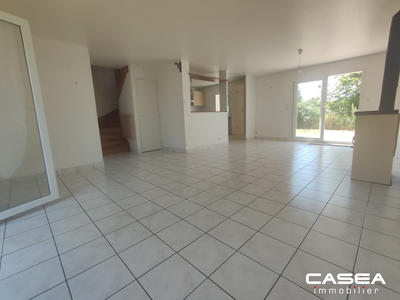 Maison - 86 m² - 5 pièces