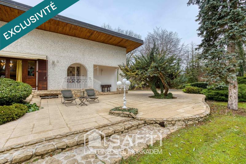 Maison - 160 m² - 5 pièces