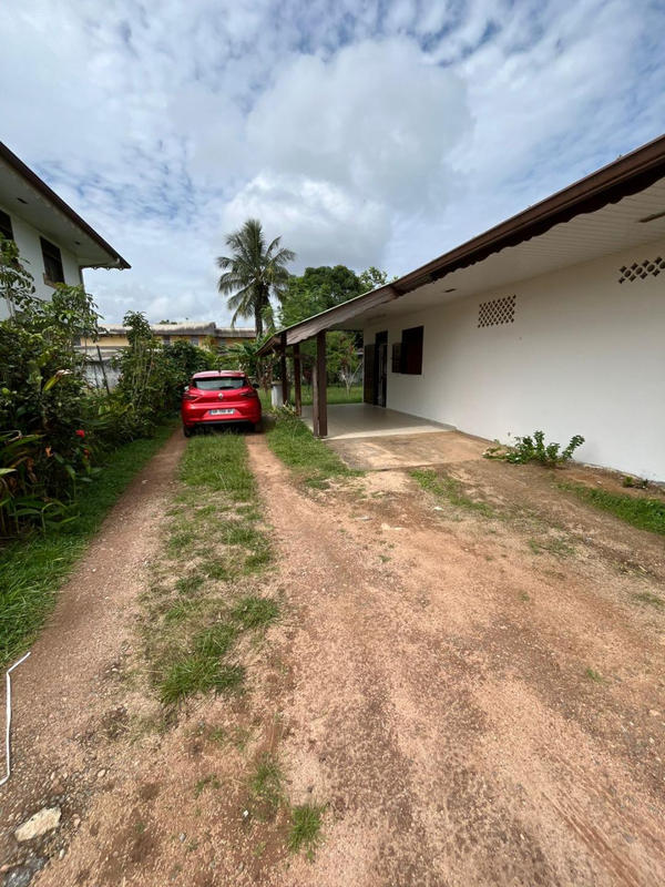 Maison - 138 m² - 4 pièces