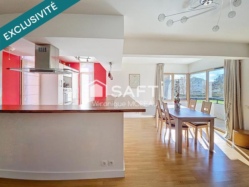 Appartement - 93 m² - 4 pièces