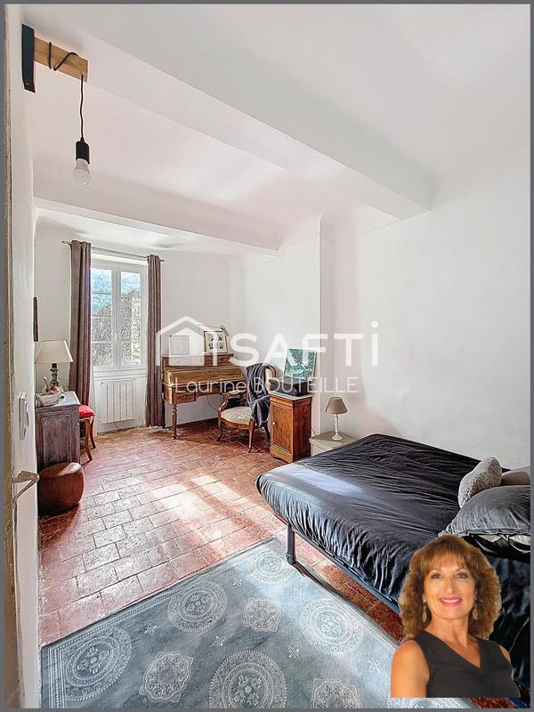 Maison - 193 m² - 6 pièces