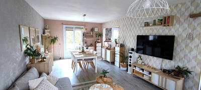 Maison - 84 m² - 4 pièces