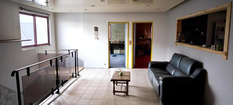 Appartement - 155 m² - 5 pièces