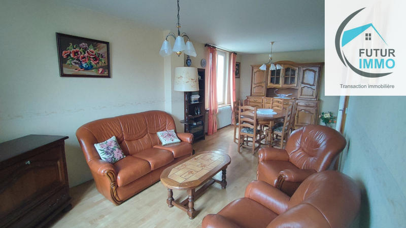 Maison - 104 m² - 5 pièces