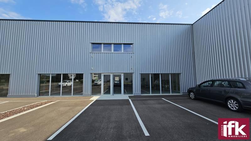 Local commercial - 200 m²