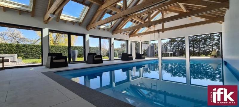 Propriété - 230 m² - 6 pièces