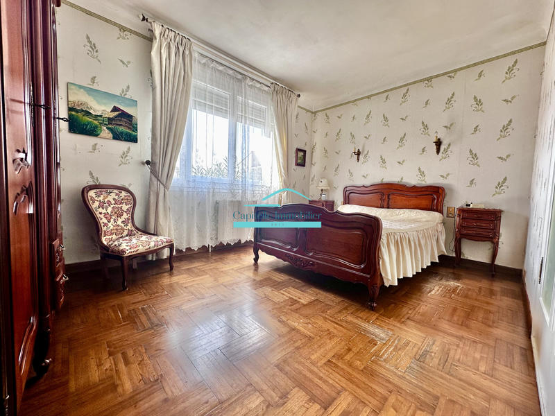 Villa - 161 m² - 6 pièces