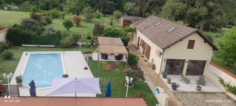 Maison - 195 m² - 4 pièces