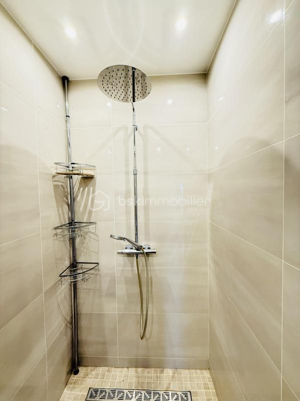 Maison - 149 m² - 7 pièces