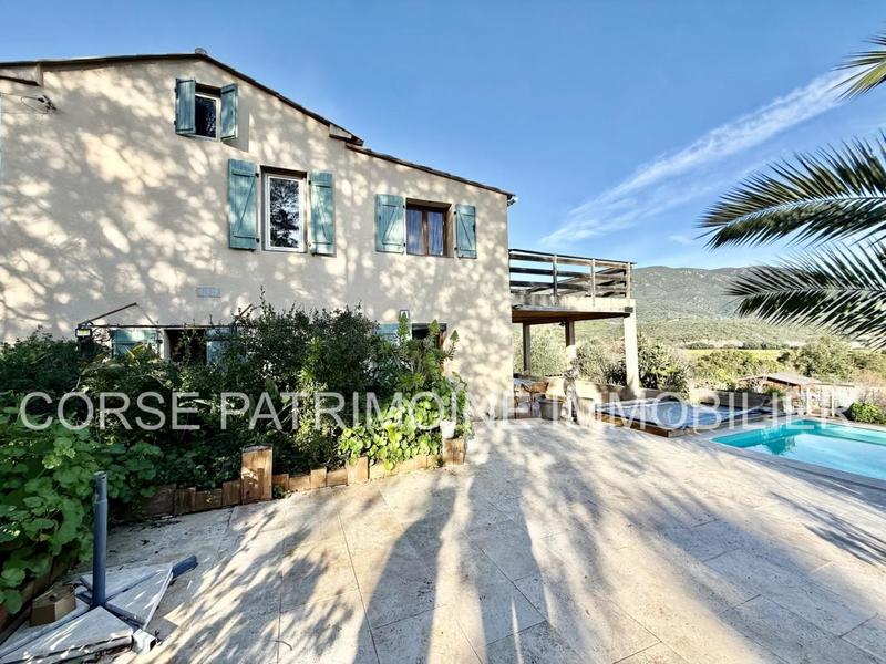 Maison de campagne - 120 m² - 7 pièces