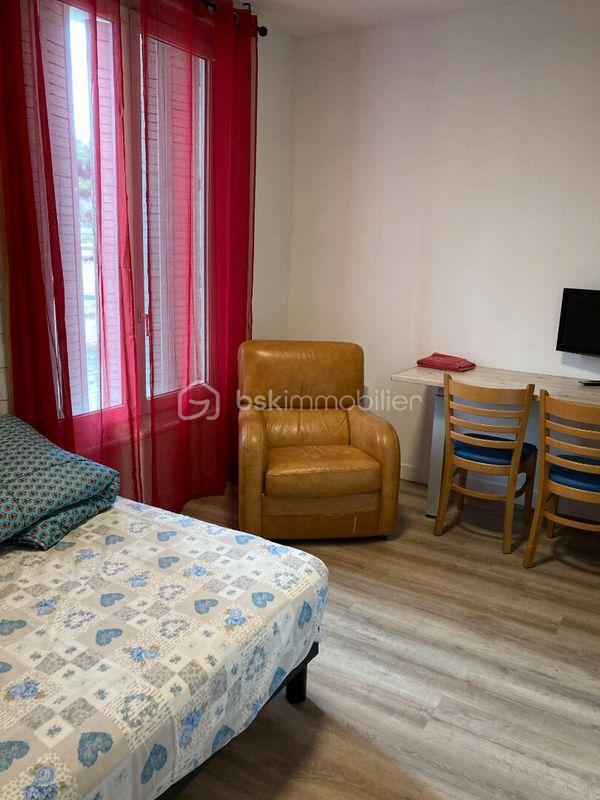 Studio - 15 m² - 1 pièce